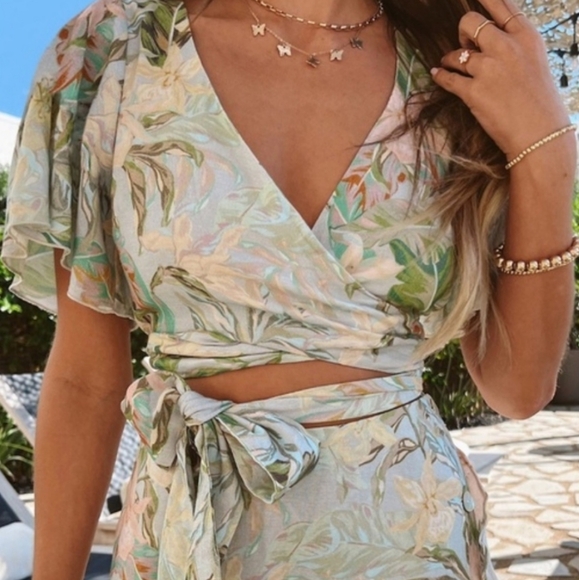 NWT $118 Show Me Your MuMu Wilson Tie Top Large - Picture 4 of 4